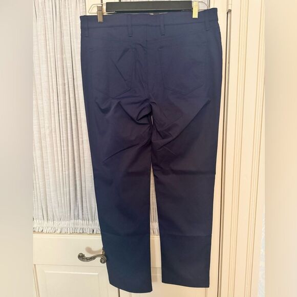 Kenneth Cole - Picture 3 of 6